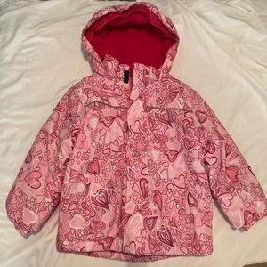 Iceburg Girls Snow Jacket. Size: 4T. Heart print.